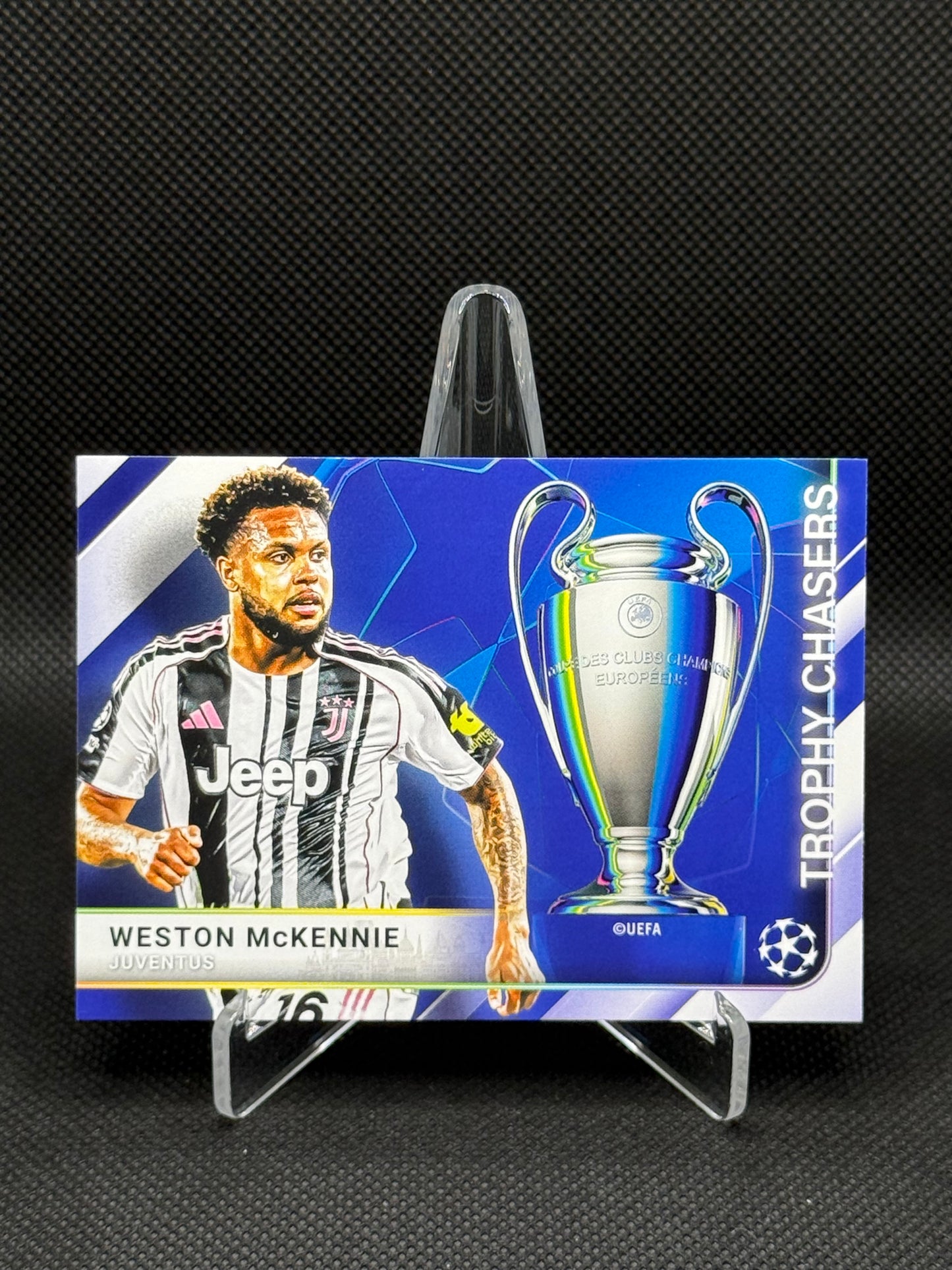 Weston McKennie – Trophy Chasers Insert – Topps UEFA