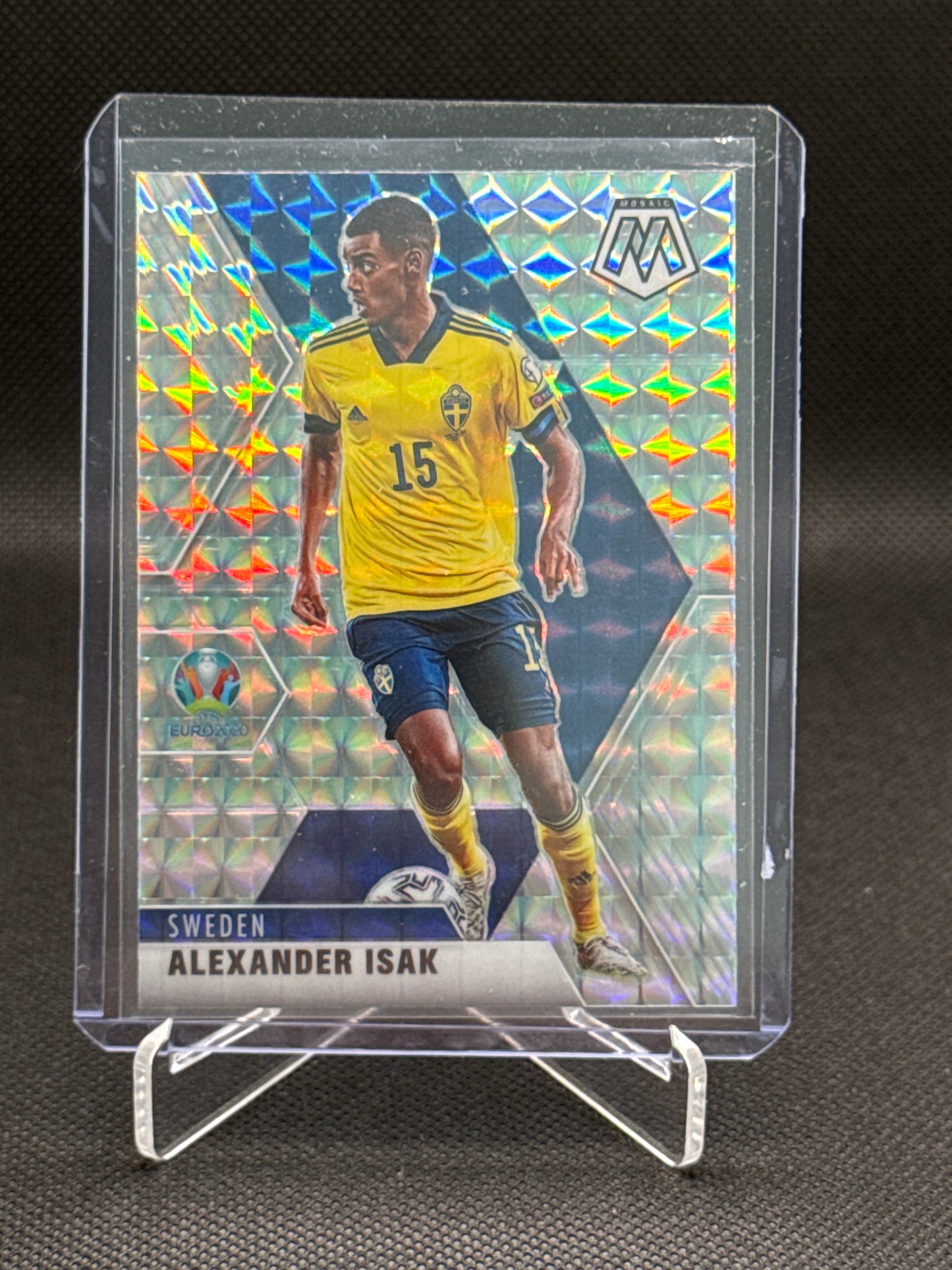 Alexander Isak – Silver Mosaic Prizm – Panini Mosaic UEFA Euro