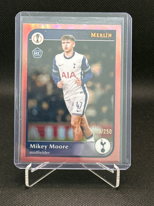 Mikey Moore – RC - 219/250 – Topps Merlin UEFA Champions League
